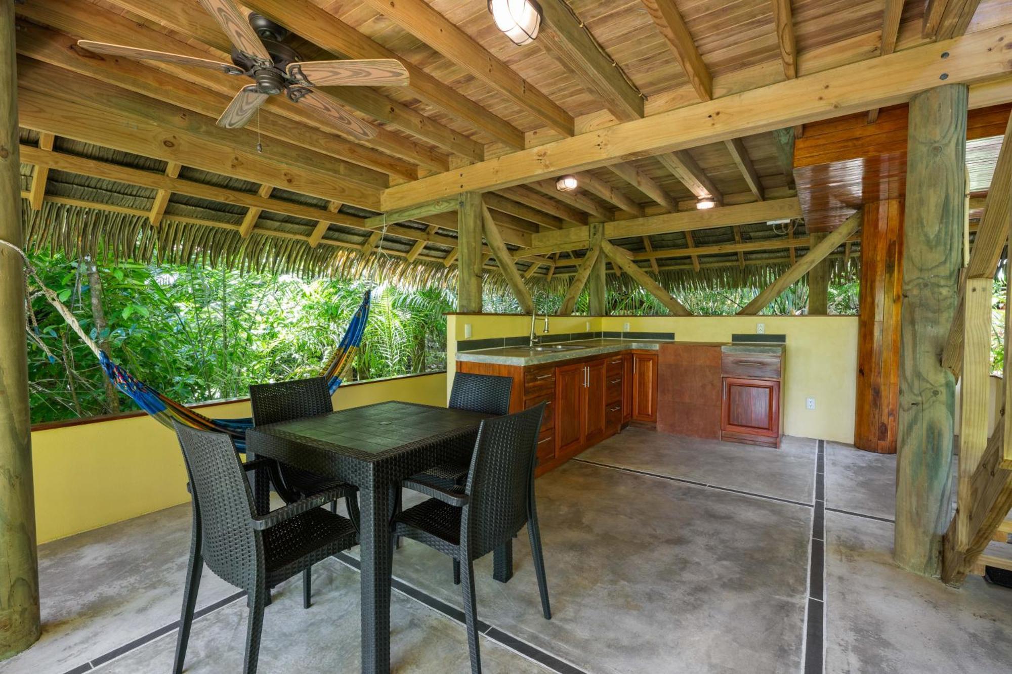 Copa De Arbol Beach & Rainforest Resort Drake Bay Exterior photo